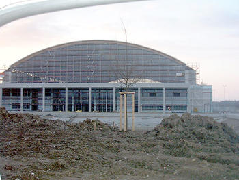 Bauvorhaben: Neue Messe Friedrichshafen Montage Unterkonstruktion und Glas einschl. aller Abdichtungsarbeiten 