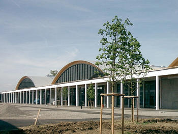 Bauvorhaben: Neue Messe Friedrichshafen Montage Unterkonstruktion und Glas einschl. aller Abdichtungsarbeiten 